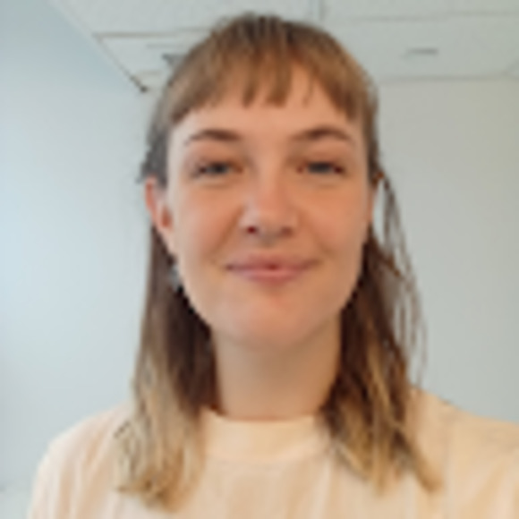 Meet your Posher, Molly - Picture 1 of 1